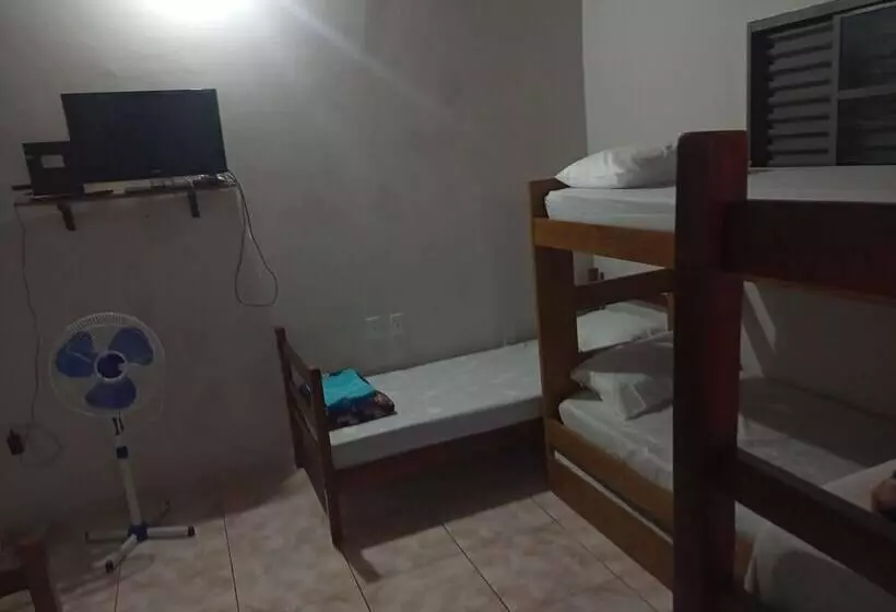 ペンション Acomodação Pai Eterno