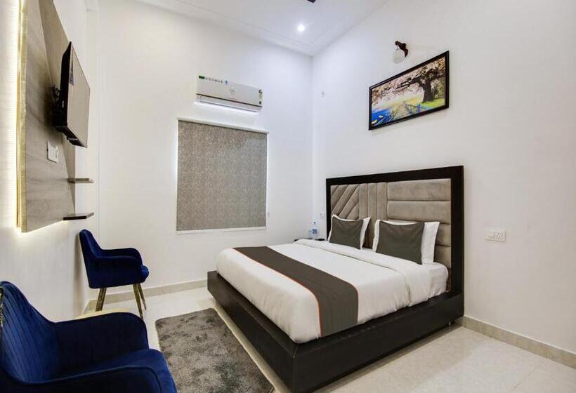 The Nines Hotel & Restro