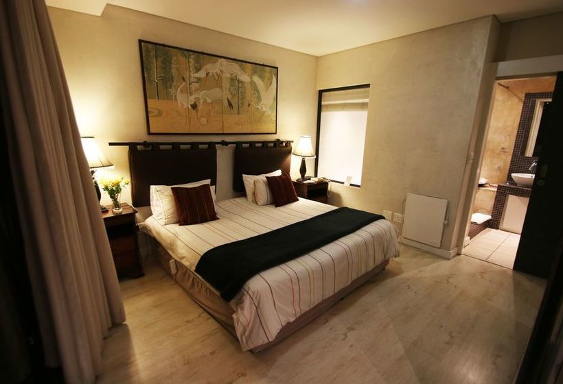 1109 The Decks At 67 Long Street