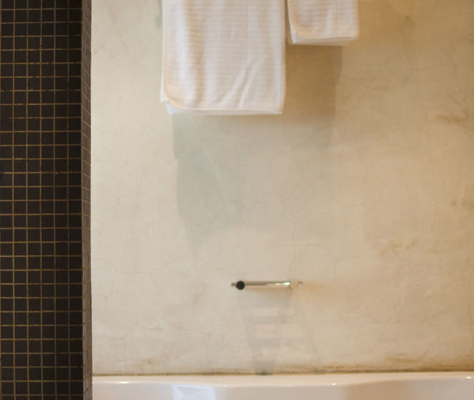 1109 The Decks At 67 Long Street