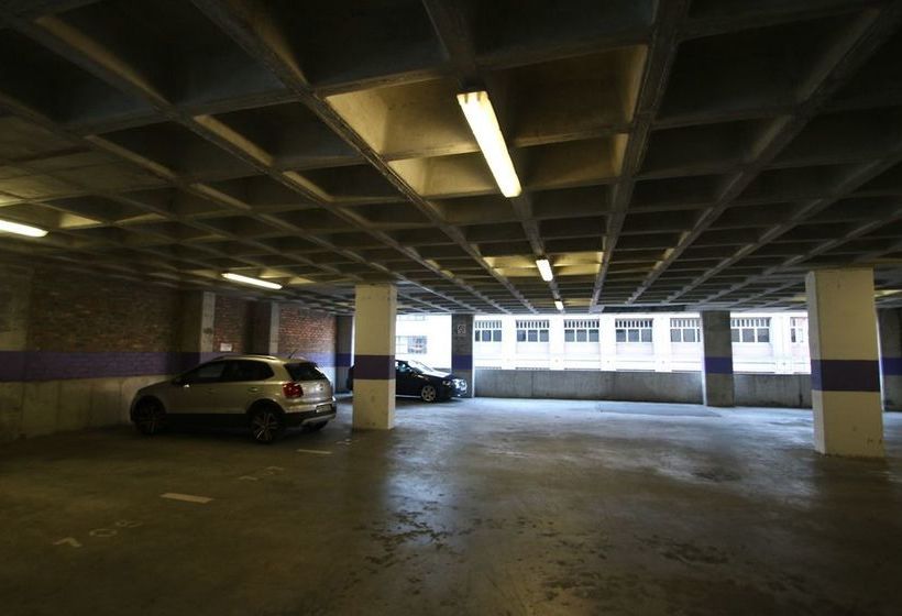 1109 The Decks At 67 Long Street