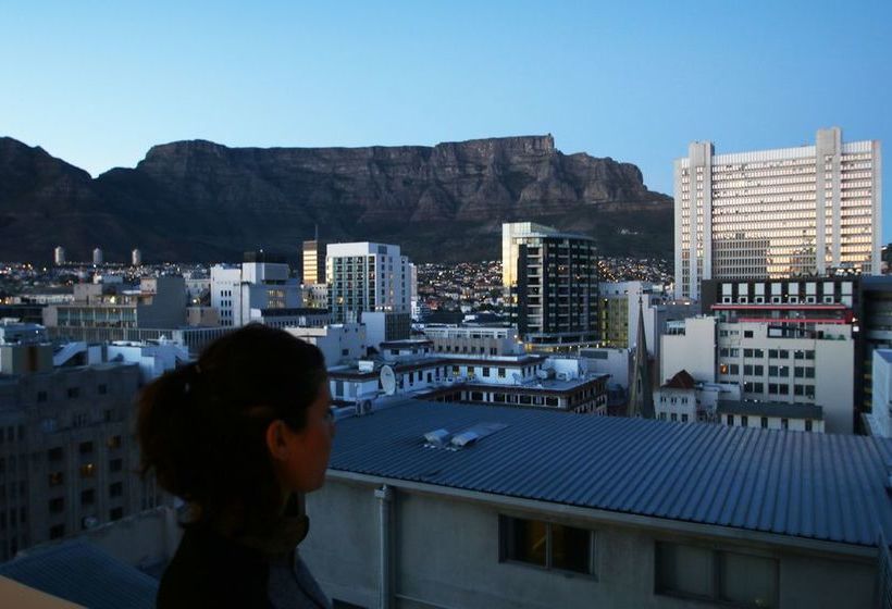 1109 The Decks At 67 Long Street