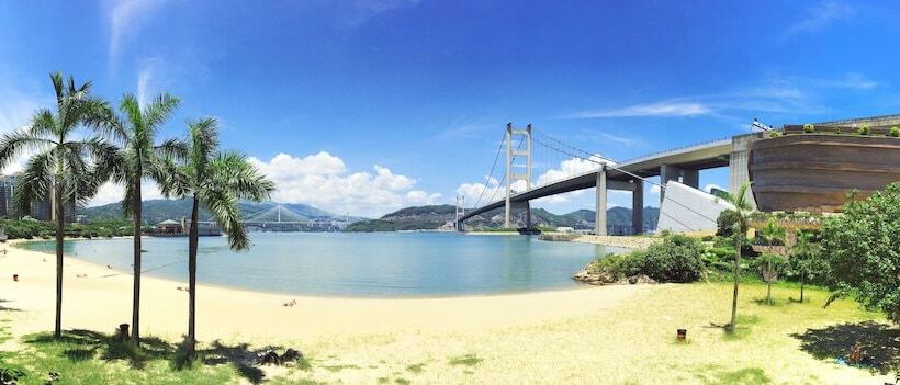 Hostel Noah’s Ark Hotel & Resort