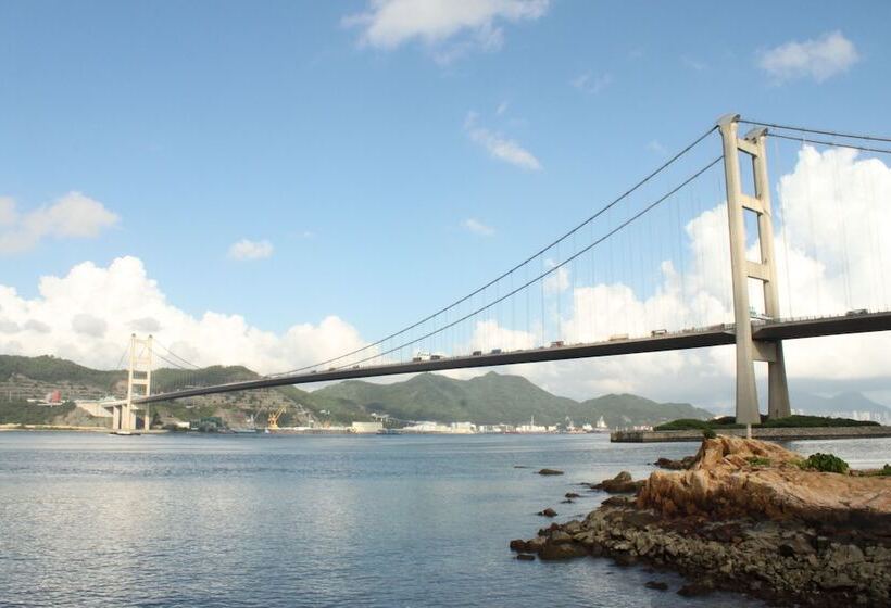 Hostel Noah’s Ark Hotel & Resort