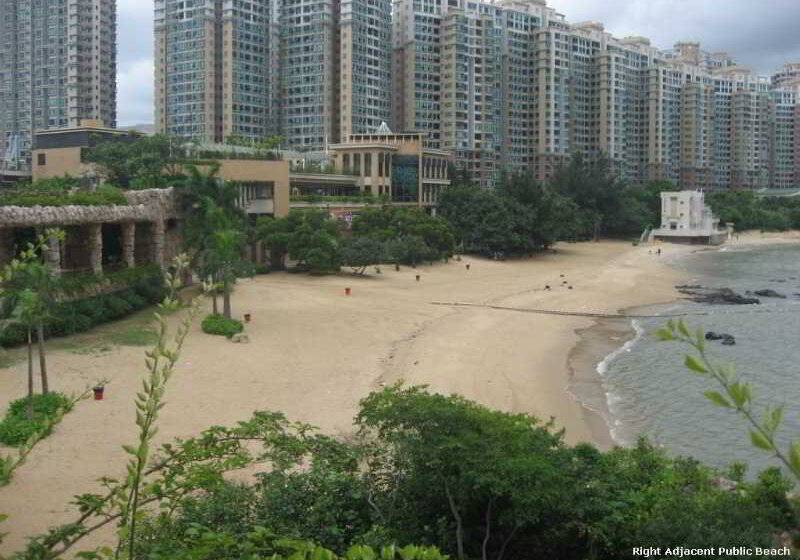 Hostel Noah’s Ark Hotel & Resort