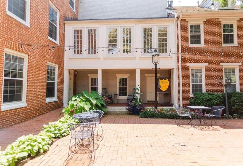 住宿加早餐  1840s Carrollton Inn