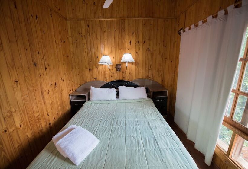 Bed & Breakfast Residencial Los Lapachos