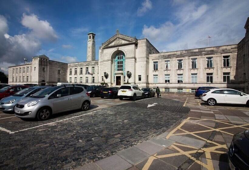 Beddoe Apartments Premier Lodge Eastleigh Near Winchester And Southampton