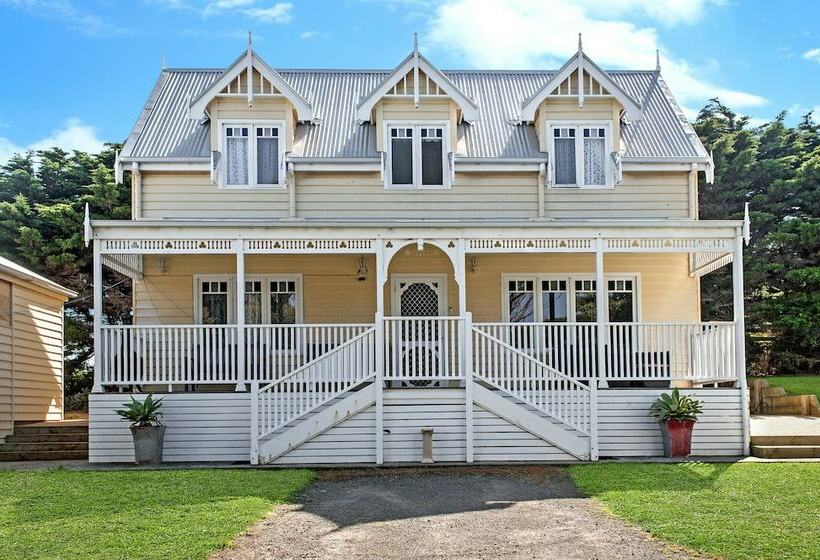 Dunes   Elegant Beach Villa With Huge Swim Spa