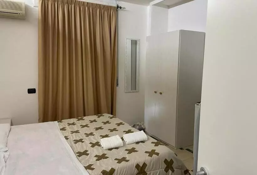 Hostelli Solaris Paestum
