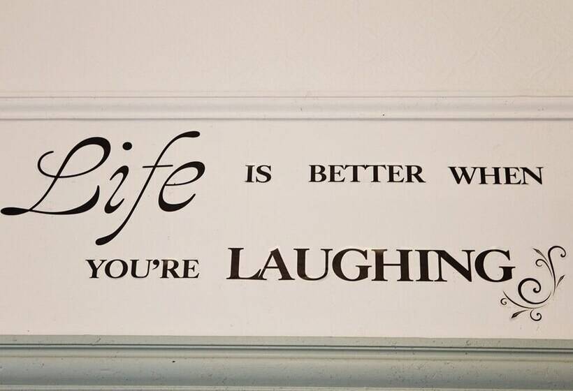 客栈  The Milford Arms