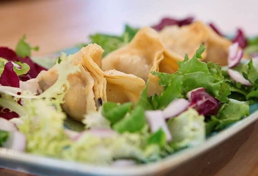 客栈  The Milford Arms