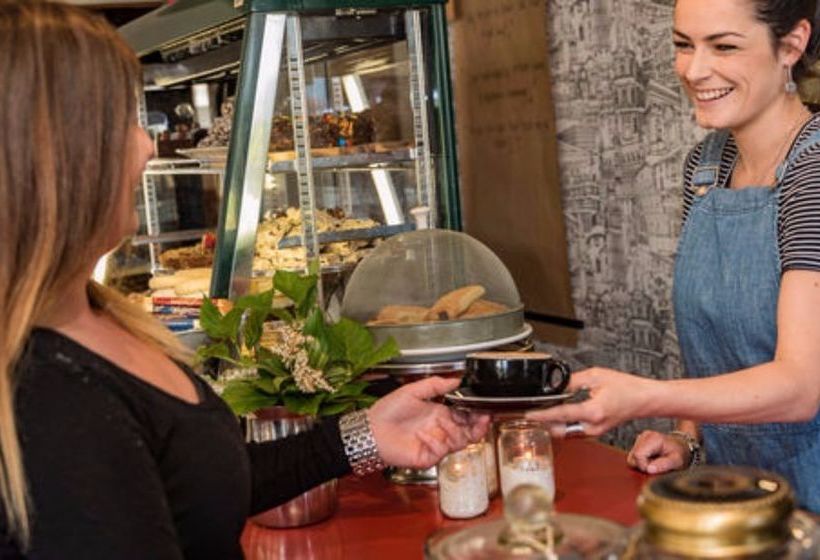 호텔 Bold Peak Lodge