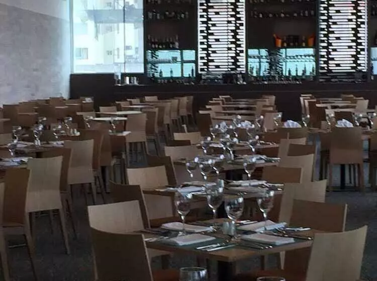 Estelar Cartagena De Indias Hotel Y Centro De Convenciones