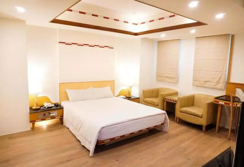Kao Yuan Hotel Zhong Zheng