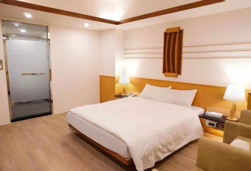 Kao Yuan Hotel Zhong Zheng