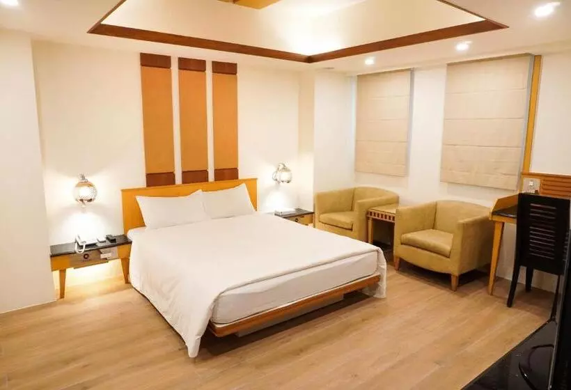 Kao Yuan Hotel Zhong Zheng