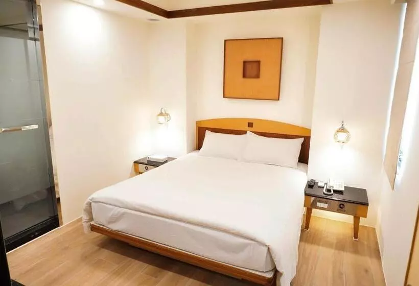 Kao Yuan Hotel Zhong Zheng