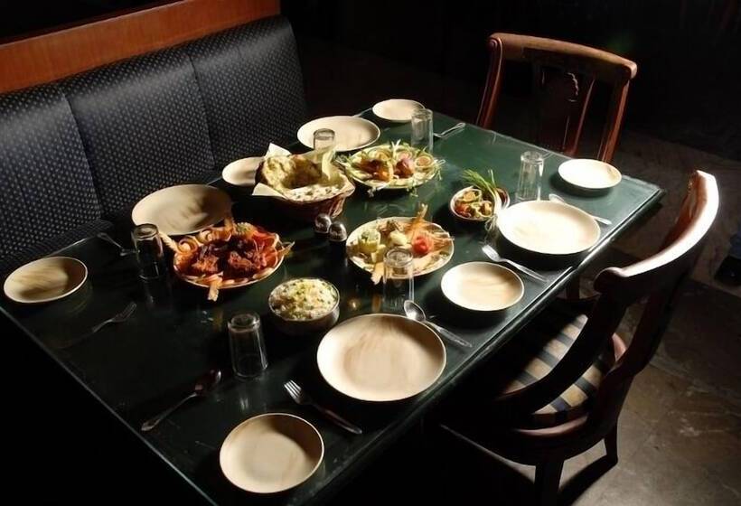 ホテル The Lake Land Country Club Residency