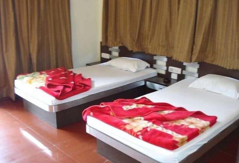 ホテル The Lake Land Country Club Residency