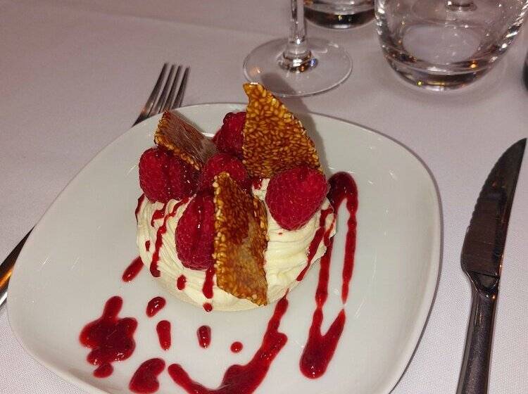 هتل Le Grand Hôtel Molière