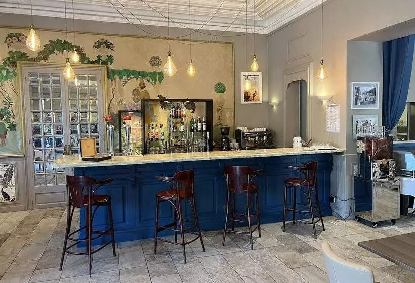 ホテル Le Grand Hôtel Molière