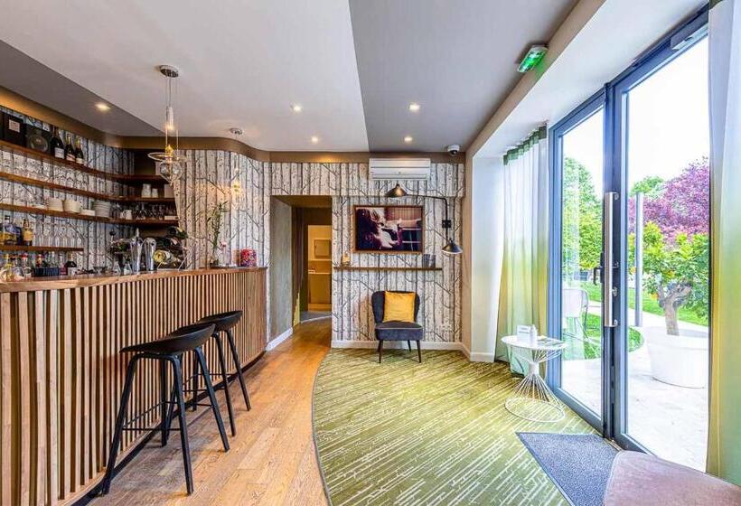 בית מלון כפרי Le Saint Gelais