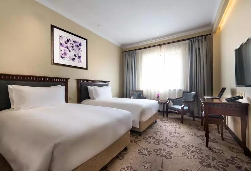 هتل Intercity Shanghai Hongqiao Airport