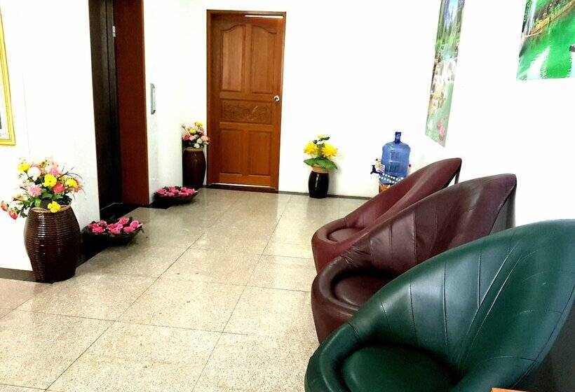 هتل Myat Nan Yone