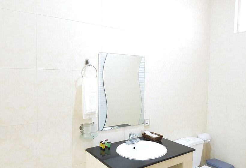 هتل Myat Nan Yone