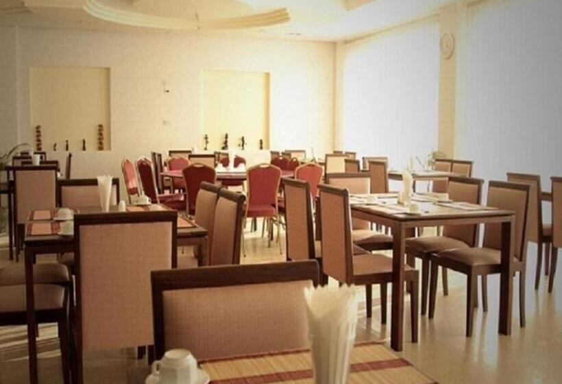 هتل Myat Nan Yone