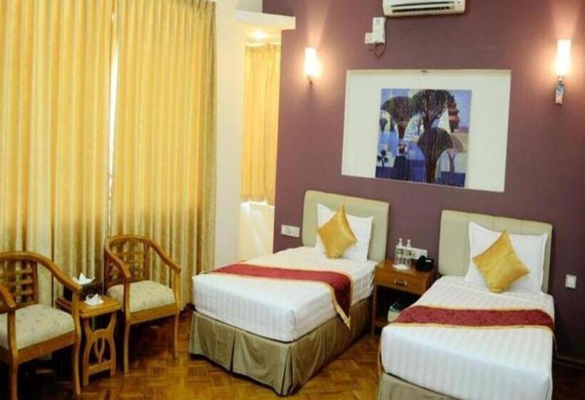 هتل Myat Nan Yone