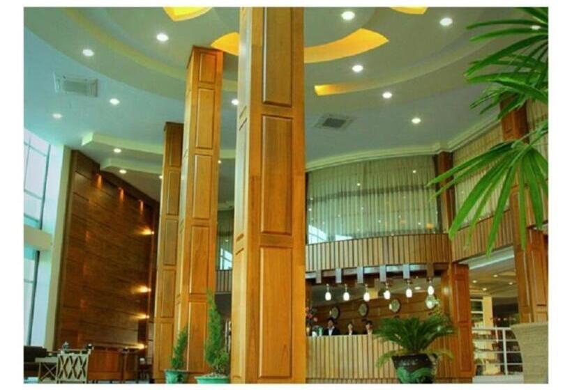 هتل Myat Nan Yone