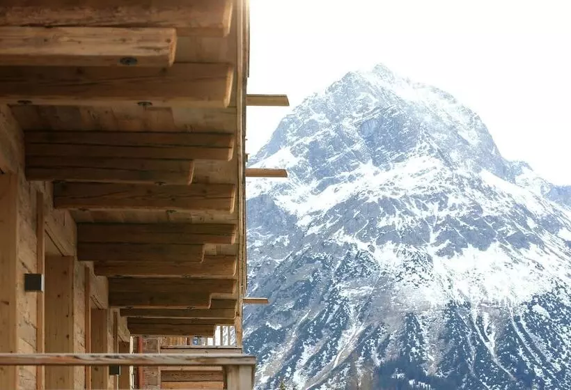 ホテル Severins – The Alpine Retreat