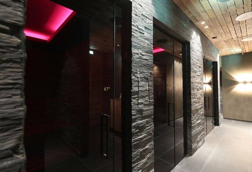 ホテル Severins – The Alpine Retreat