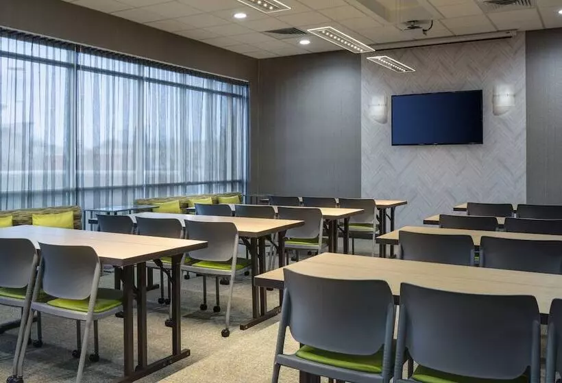 ホテル Springhill Suites By Marriott Oklahoma City Midwest City Del City
