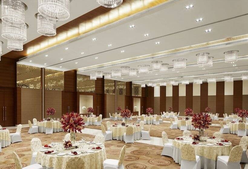 فندق Taj Swarna, Amritsar