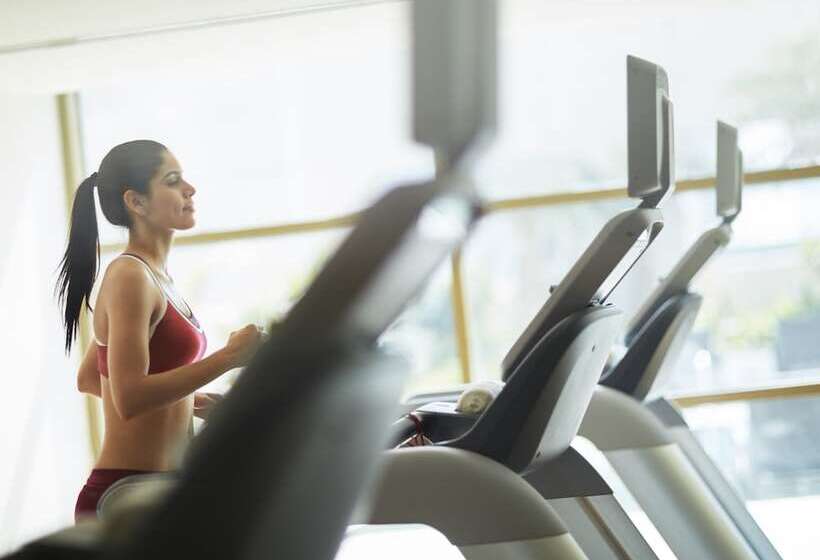 فندق Taj Swarna, Amritsar