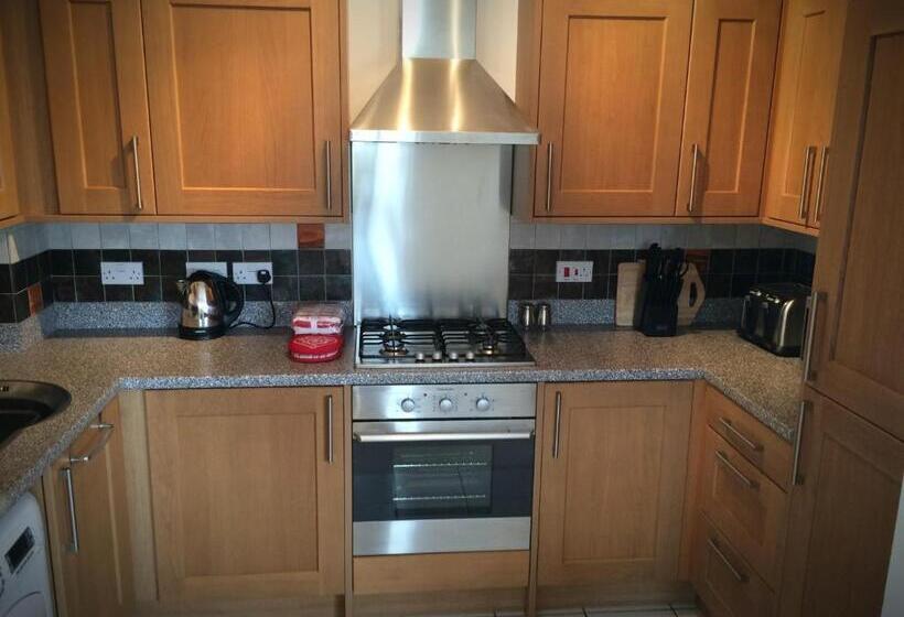 Liberty Marina 2br Apartment