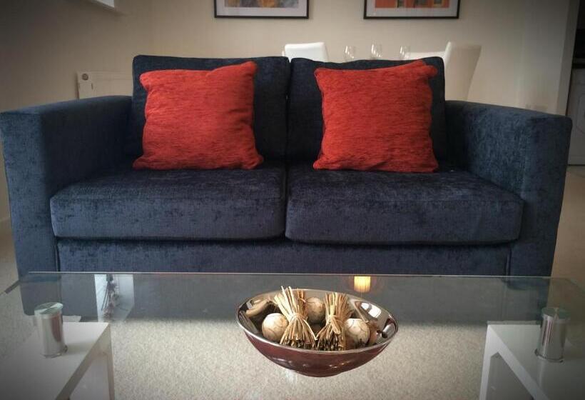 Liberty Marina 2br Apartment