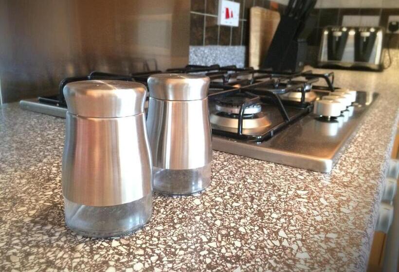 Liberty Marina 2br Apartment