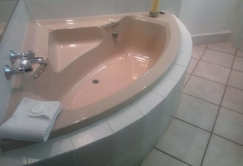 פנסיון Augusta Bay Guest House