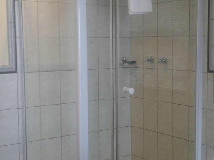 פנסיון Augusta Bay Guest House