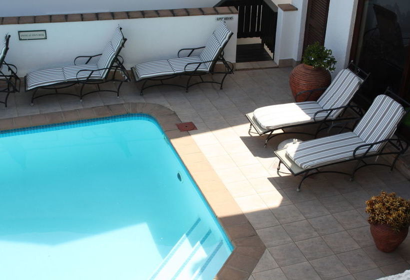 פנסיון Augusta Bay Guest House