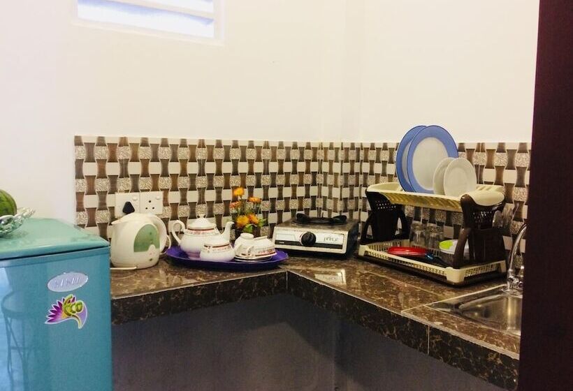 Pension Damith Tourist Inn