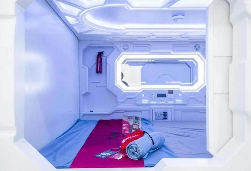 بنسيون Reddoorz Hostel Near Taman Puring