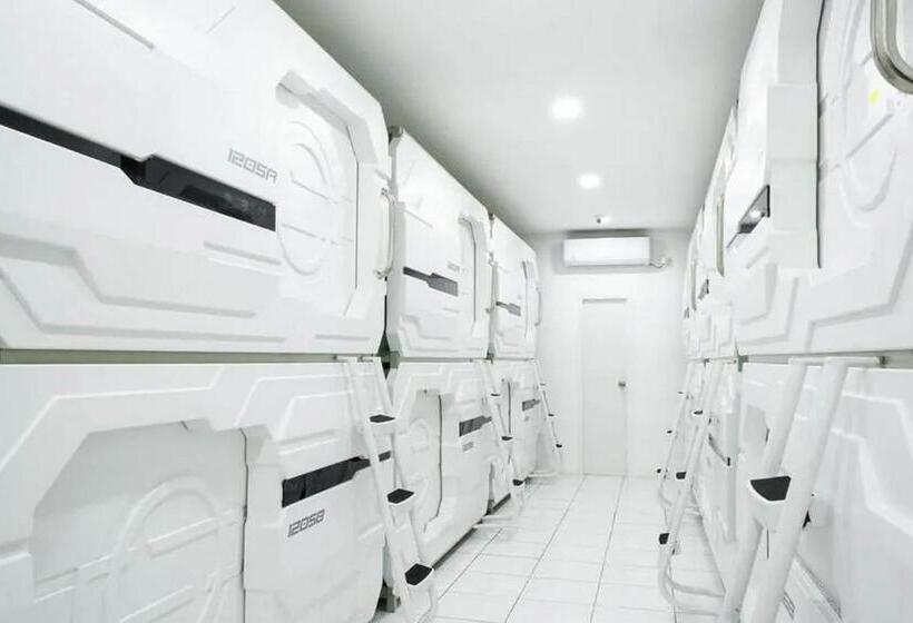 بنسيون Reddoorz Hostel Near Taman Puring