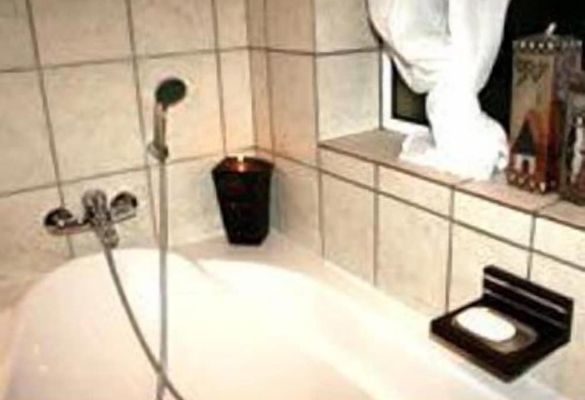 بنسيون Simonsberg Guest House