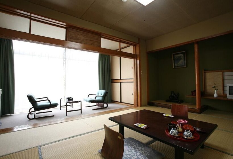 Ryokan Sakaeya