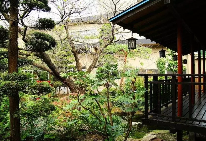 旅館 Sakaeya
